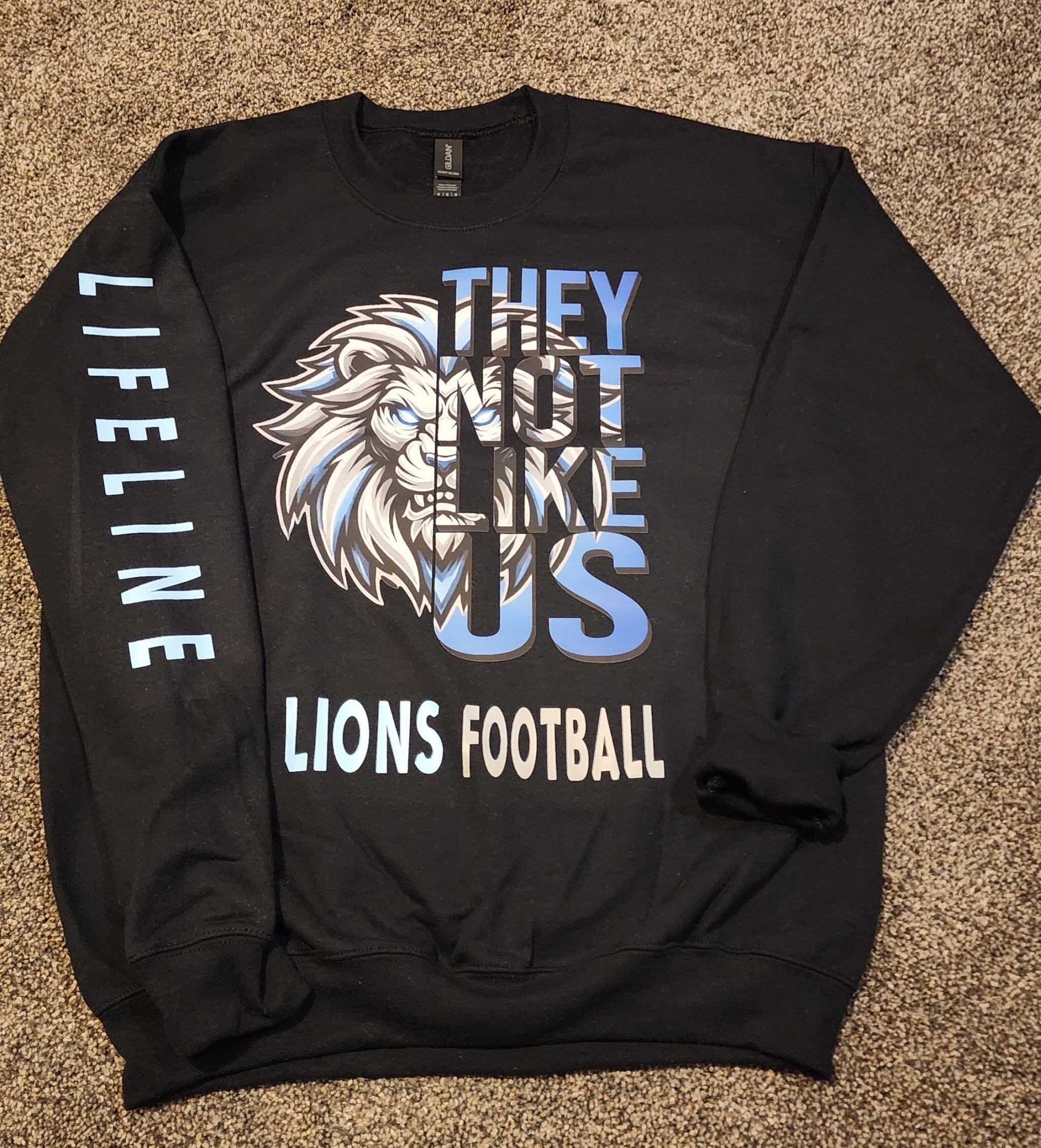 Black Lions Crewneck